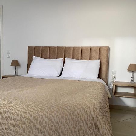 Mediterranean Apartments Himare Eksteriør bilde