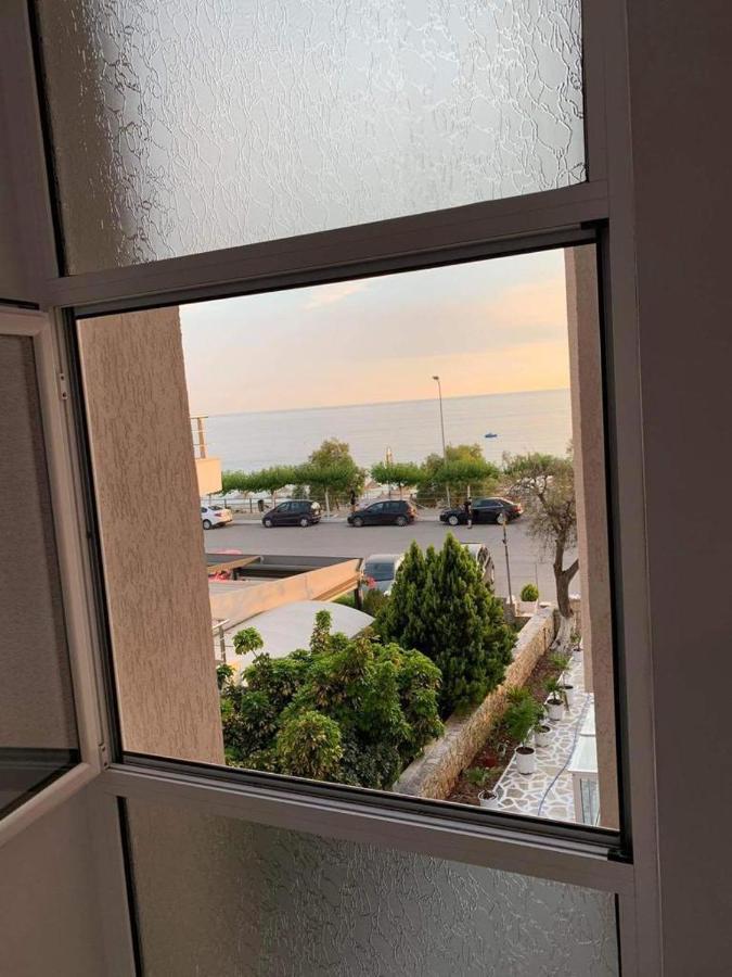 Mediterranean Apartments Himare Eksteriør bilde